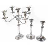 Regency style silver plated five sconce candelabra, the detachable sconces on slender reeded