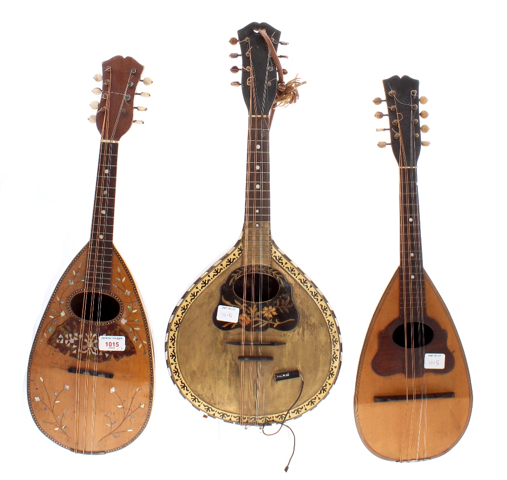 French bowl back mandolin labelled Antoni, Mirecourt, with rosewood multi section bowl back, fine