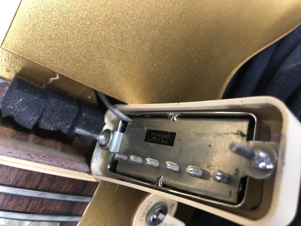 1973 Gibson Les Paul Deluxe Gold Top electric guitar, made in USA. ser. no. 1xxxx6; Finish: gold - Image 27 of 28