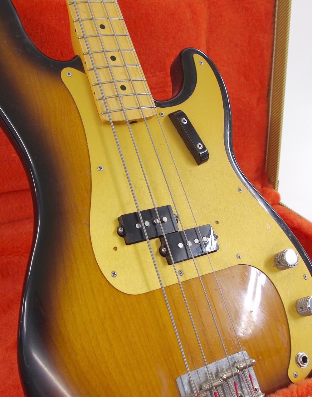 1992 Fender American Vintage Reissue '57 Precision Bas guitar, made in USA, ser. no. V0xxxx9; - Image 4 of 5