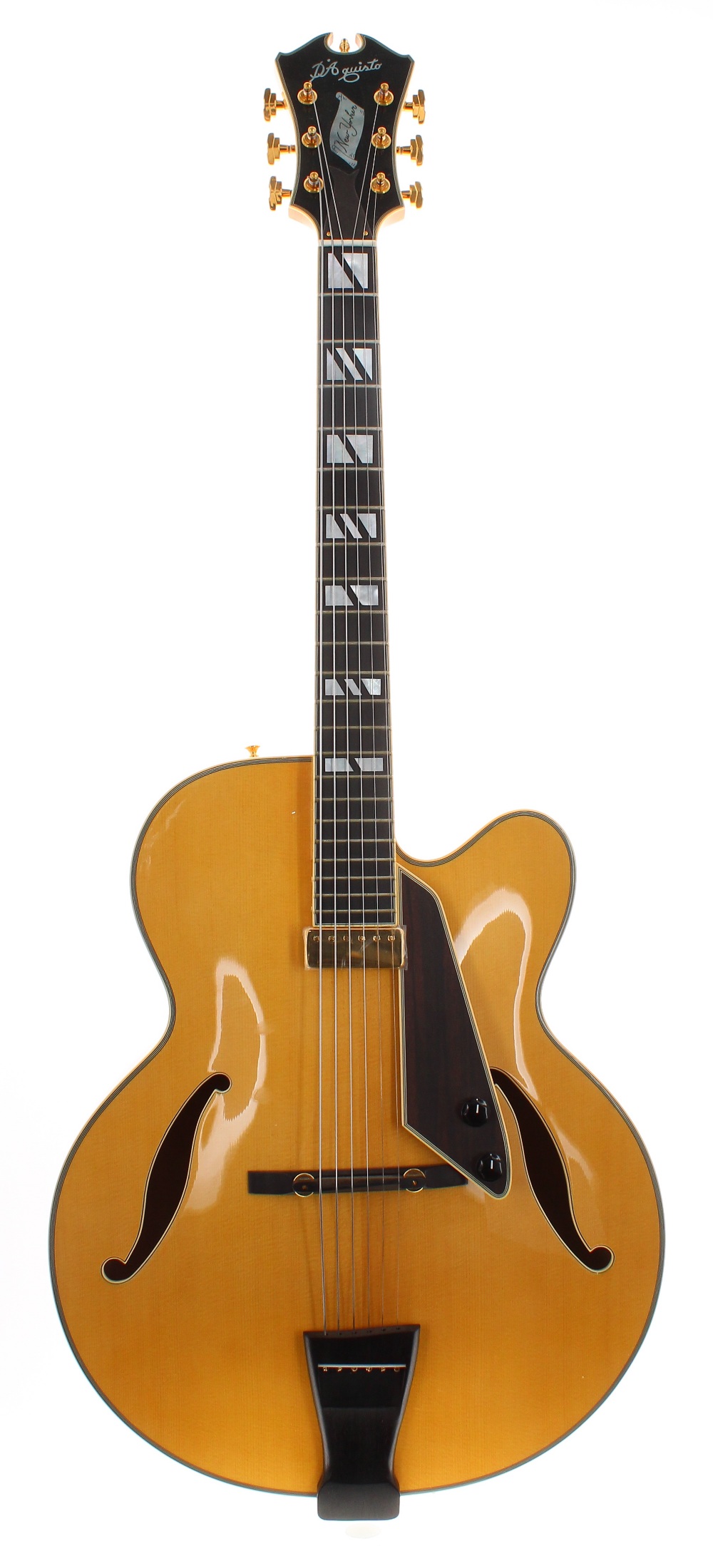 D'Aquisto New Yorker DQ-NYE electric archtop guitar, made in Japan, ser. no. 03xxxx1; Finish: