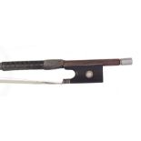 Silver mounted violin bow faintly branded Sartory á Paris, the stick octagonal, the ebony frog