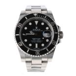 Rolex Oyster Perpetual Date Submariner stainless steel gentleman's bracelet watch, ref. 116610,