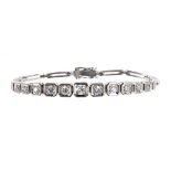 White gold graduated diamond line bracelet, round brilliant-cut, estimated 1.00ct approx, clarity