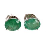 Pair of emerald silver ear studs, 8mm x 6mm