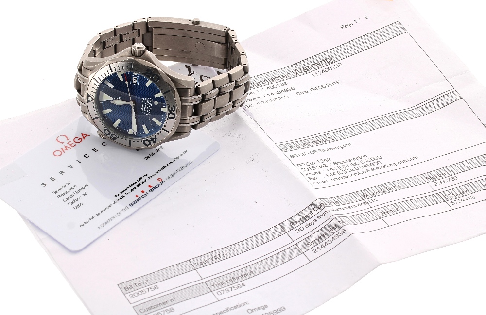 Omega Seamaster Professional Chronometer 300m titanium automatic gentleman's bracelet watch, ref. - Image 2 of 3