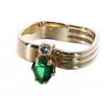 18ct diamond and green garnet set ring of square form, 5.8gm, ring size I/J (403304-1-A)