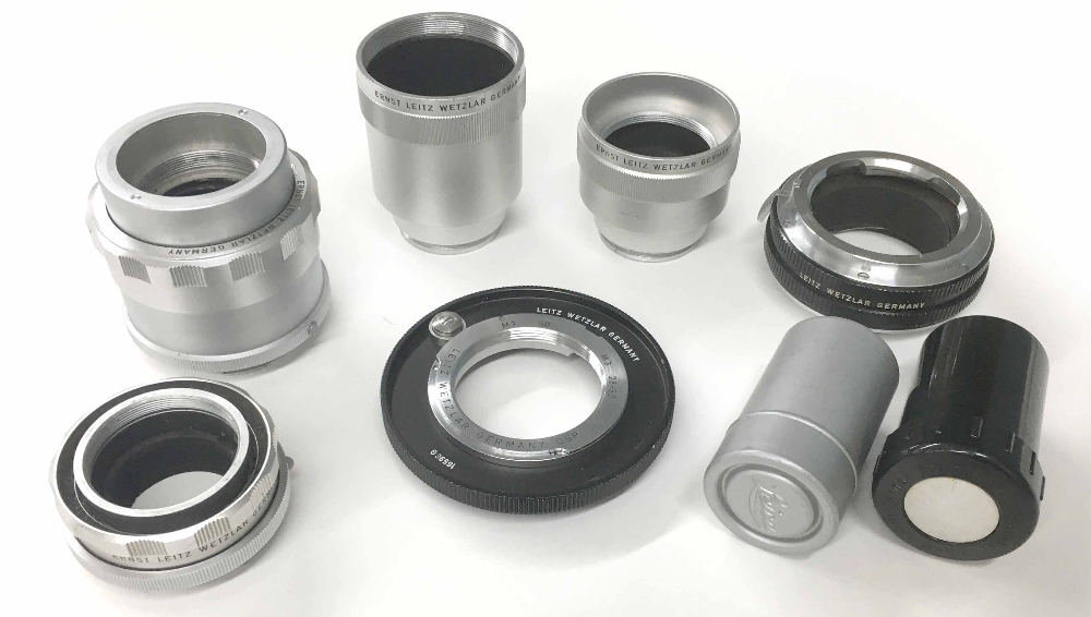 Leica accessories; short focus bellows, Leica M to Leica R adapter, cassettes etc.