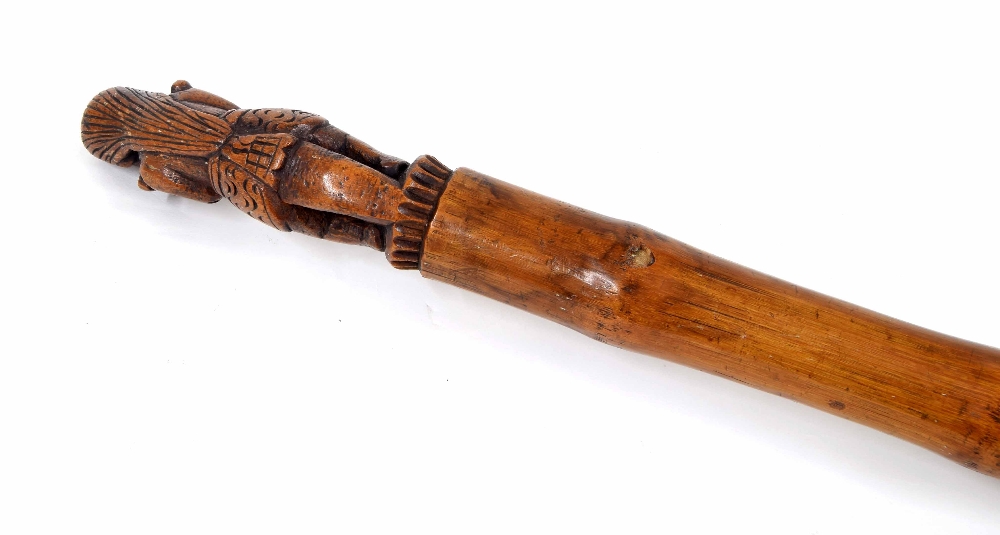 Early 20th century Maori carved hardwood chief's processional staff, the finial carved as an - Image 3 of 3