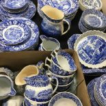 Spode Italian design tableware including a large collection including cream jugs, serving dishes,