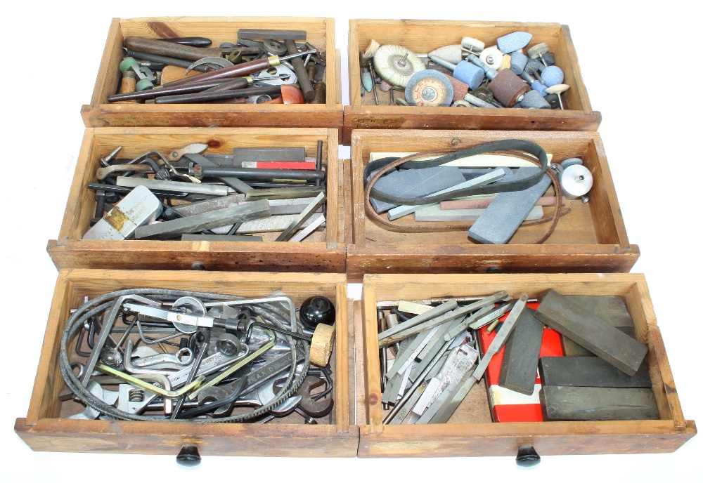 Small oak chest of six long drawers containing various tools, including small drill bits, arbours - Image 2 of 8