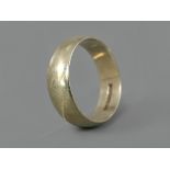 9ct wedding band, 6.5mm wide, ring size U, 7.0gm