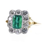 Good 18ct emerald and diamond cluster ring, the emerald 1.00ct, with ten round brilliant-cut