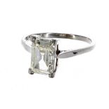 Impressive 18ct white gold and platinum diamond solitaire ring, emerald-cut, 2.29 ct approx, clarity