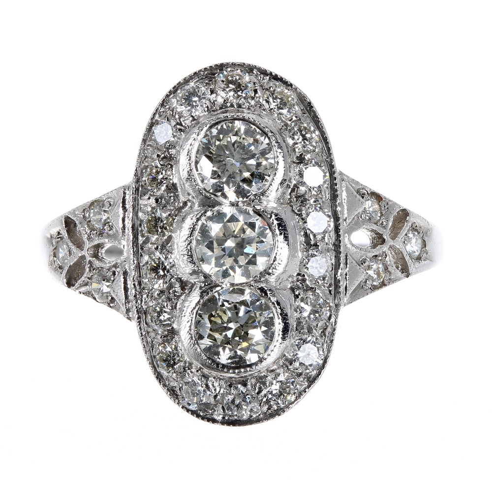 Ornate platinum diamond ring in the Art Deco style, estimated 1.00ct approx, width 17mm, 4.1gm, ring - Image 2 of 2