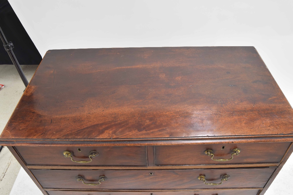 Good George III mahogany chest of drawers, the moulded stepped top over two short and three long - Image 2 of 2
