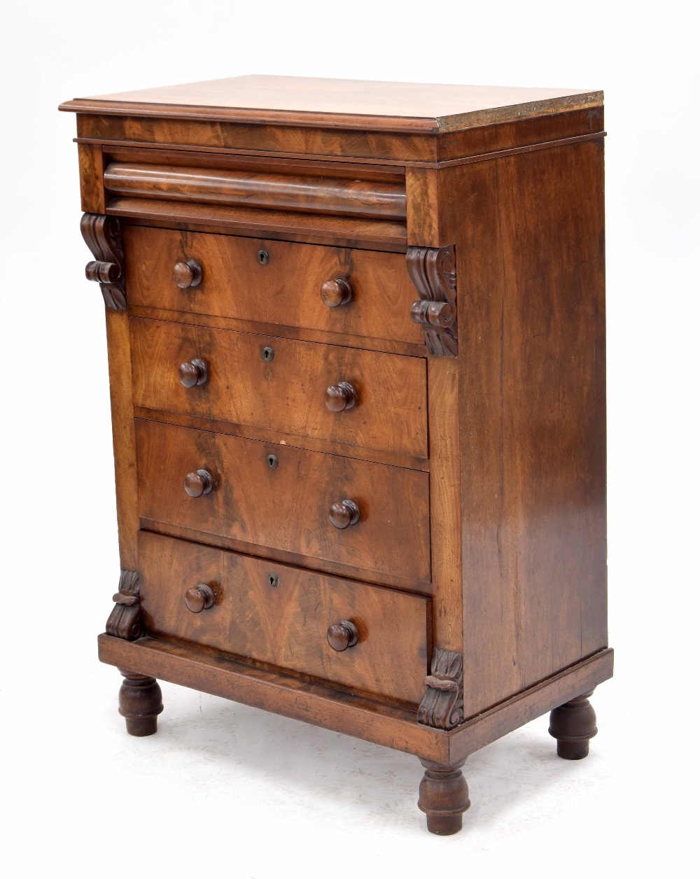 Victorian mahogany chest of drawers, the moulded top over one cushion drawer and three long