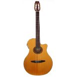 2004 Yamaha APX-5NA electro-classical guitar, made in Taiwan; Back and sides: laminated mahogany;