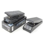 Onerr Cryin' CB-1 wah wah pedal; together with a Daphon DF2210 wah wah guitar pedal (2)