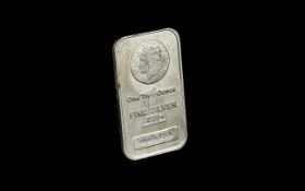 Pure Silver One Ounce Bar. One ounce bar of 999 silver bar. please see accompanying image.