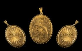 A 9ct Gold Ornate Oval Shaped Locket with Ornate Borders and Excellent Engraved Decoration to Front