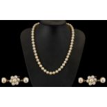 Ladies - Contemporary Designed Excellent Quality Single Strand Cultured Pearl Necklace Highlighted