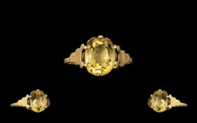 9ct Gold - Attractive Single Stone Citrine Set Dress Ring, Marked 9ct.