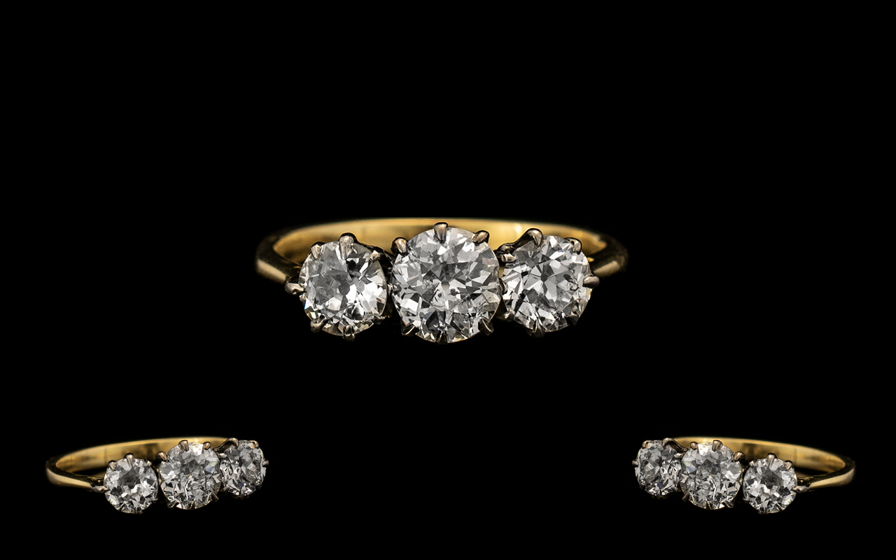 18ct Gold and Platinum Attractive 3 Stone Diamond Set Ring.