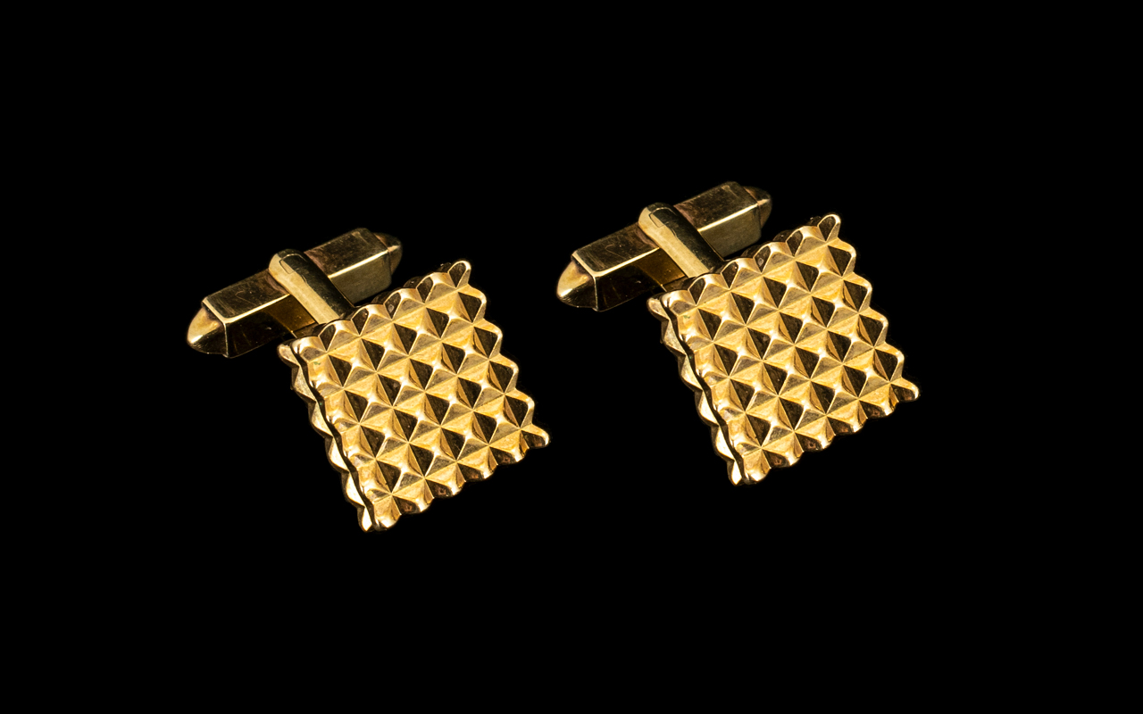 A Fine Pair of Gent's Diamond Cut 1960s Signed 9ct Gold Cufflinks of excellent design and solid
