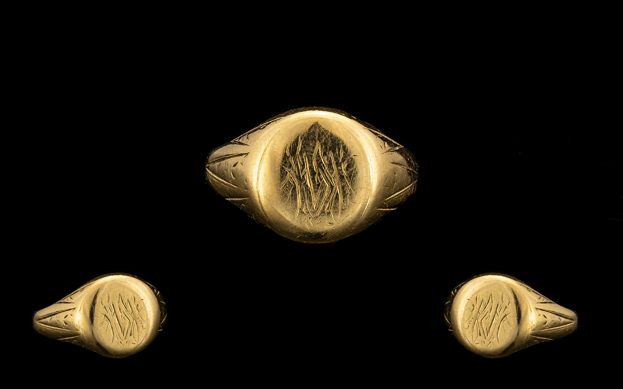 Gents 18 ct Gold Signet Ring with Full Hallmark - Birmingham 1899. Ring size (P) weight 6.5 grams.