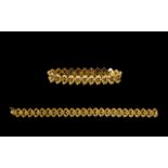 18ct Gold Attractive Well Designed Bracelet - from the 1980's. Marked 750 - 18ct.