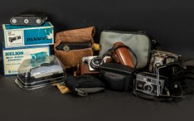 Collection of Vintage Cameras comprising Agfa Silette 1 with leather case;