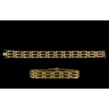 9ct Gold Attractive and Nice Quality Bracelet. c.1980's. Marked 9.375.