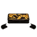 Georgian Period Nice Quality - Rectangular Shaped Tortoiseshell and Horn Hinged Lidded Snuff Box. c.