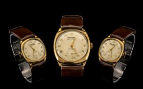 Rotary Super Sports Gents 9ct Gold Cased Mechanical Wind Wrist Watch from the 1930s.