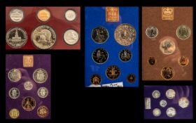 Coin Interest Collection of coin sets to include coinage of Britain 1970 74, 77 USA 1976 proof set