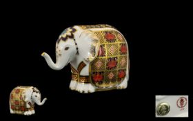 Royal Crown Derby Imari Pattern Paperweight In The Form of an Indian Elephant with Gold Stopper.