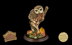 Country Artist - Large Size Fine Quality Hand Painted Bird Figure ' Owl ' on a Tree Stump,