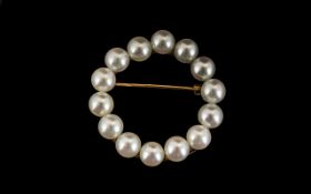 Antique Period - Attractive 9ct Rose Gold and Pearl Set Brooch of Nice Proportions. Marked 9ct. 6.