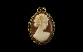 Small 9ct Gold Set Cameo Brooch,