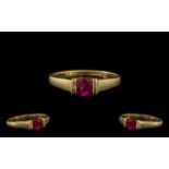 Ladies Attractive 9ct Gold Pink Tourmaline Dress Ring. Attractive ring in unusual setting, size Q.