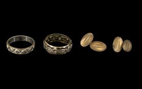 Collection of 9ct Gold & Silver Jewellery.