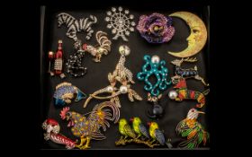Lovely Collection of Sparkling Brooches, All In As New Condition,