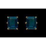 Ladies 9ct Gold London Blue Topaz Stud Earrings.