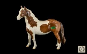 Beswick Hand Painted Horse Figure ' Pinto Pony ' Skewbald. Model No 1373. Designer A. Gredington.