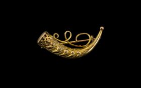 Victorian Gold Brooch - In The Form of a