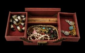 Box of Miscellaneous Costume Jewellery