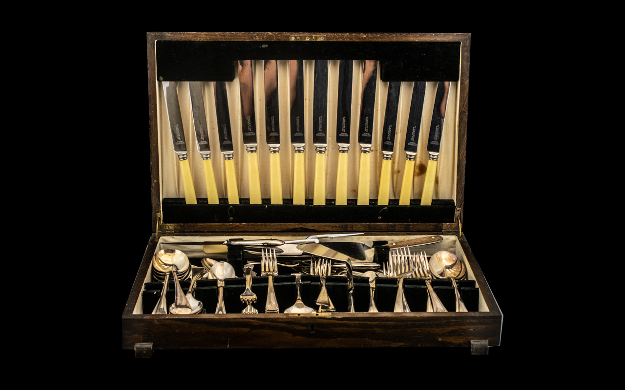 Vintage Canteen of Cutlery in large wooden case. - Image 2 of 2