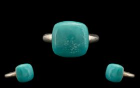 Vintage Kingsman Turquoise Silver Ladies Cocktail Ring. Square turquoise stone. Ring size R.