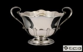 Edwardian Period Good Quality Two Handled Trophy Shaped Bowl of pleasing proportions,